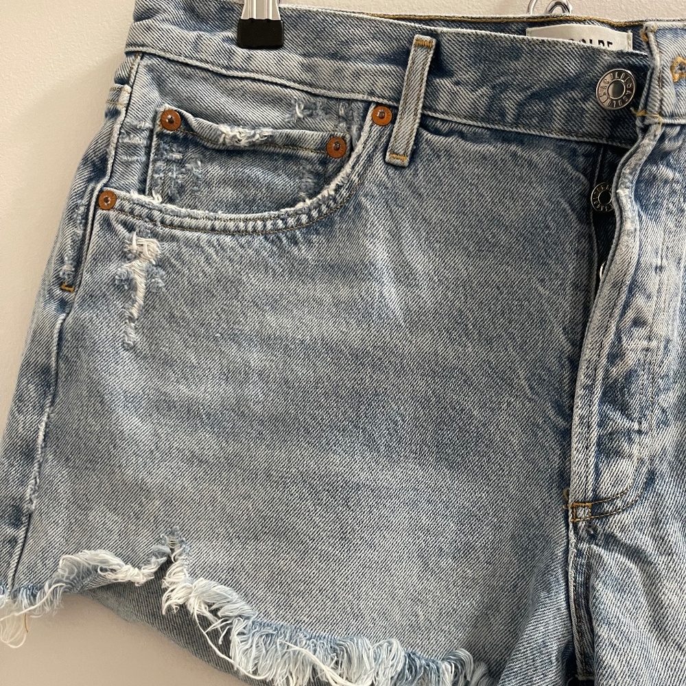 Agolde Parker Jean Shorts in Swapmeet - Picture 4 of 8